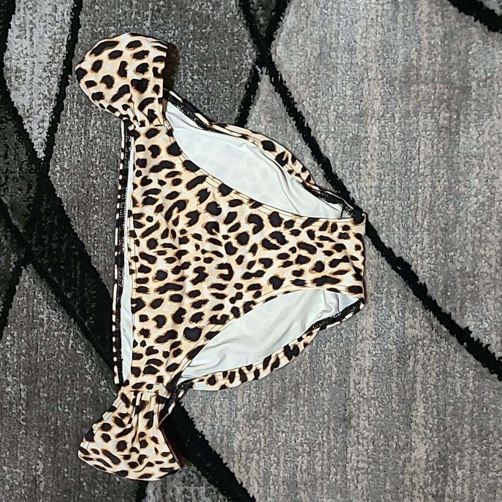 VS PINK 2014 LEOPARD PRINT CHEEKY SWIM BOTTOM